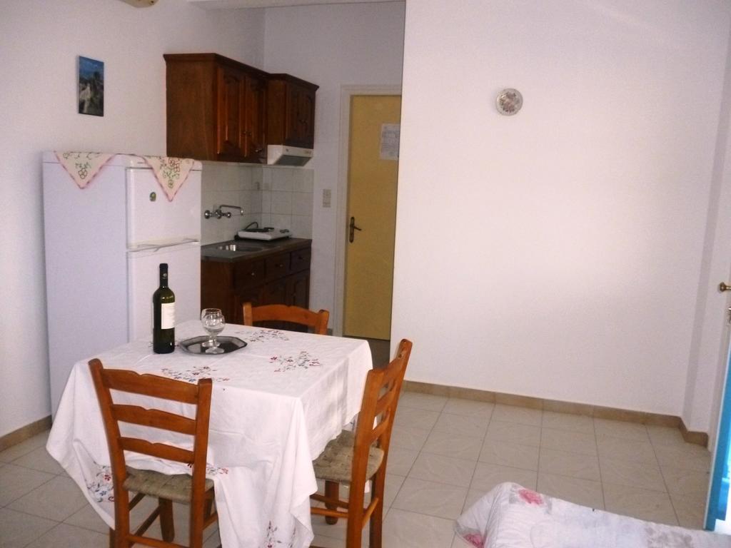 Apartments Jota Marathokampos Phòng bức ảnh