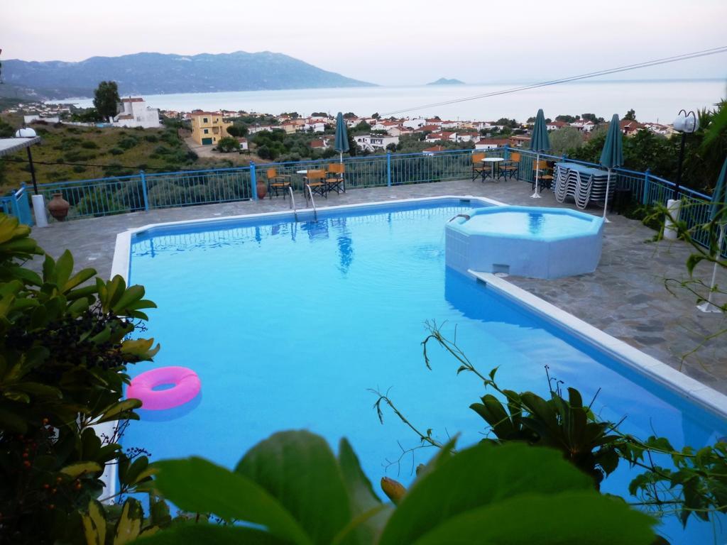 Apartments Jota Marathokampos Ngoại thất bức ảnh